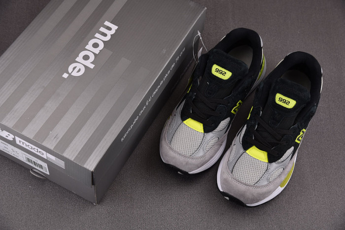 new balance 992 miusa black grey volt m992tq