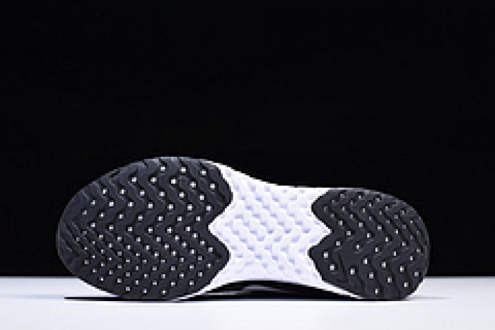 nike epic react flyknit black and white aa1625 001