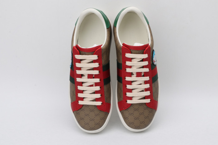 G*u*i* trainer sneaker64