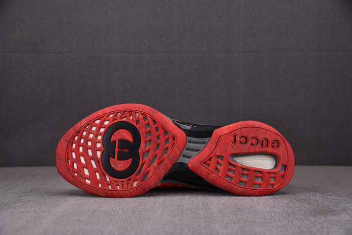 G*u*i* trainer sneaker usm108970