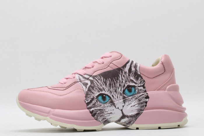 G*u*i* trainer sneaker18