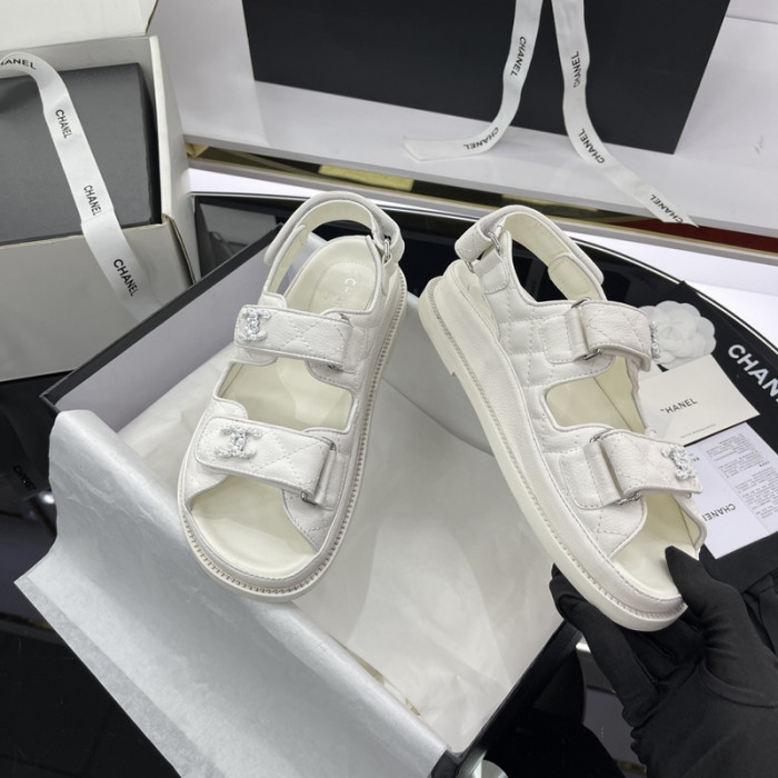 chane* sandal33