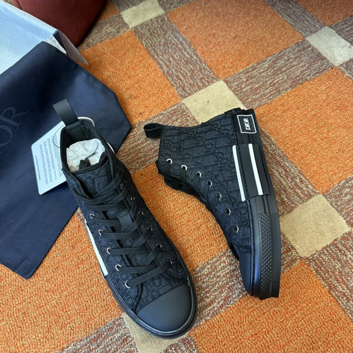 DIO* SNEAKERS B30 T0000-219