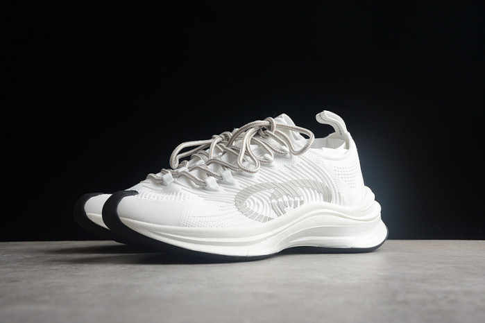 G*u*i* trainer sneaker usm108475