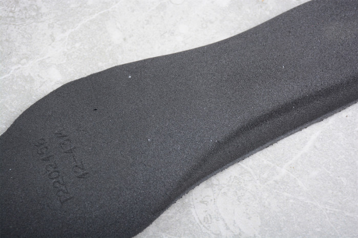 Ba*len*cia*ga defender rubber platform sneakers w2ra61000