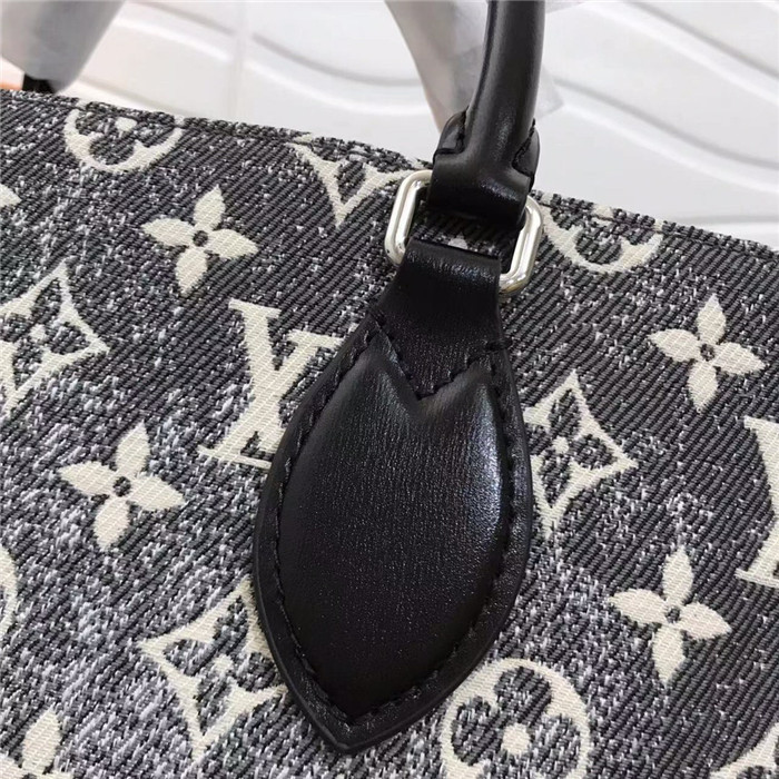 LV Onthego Handbag 3436865