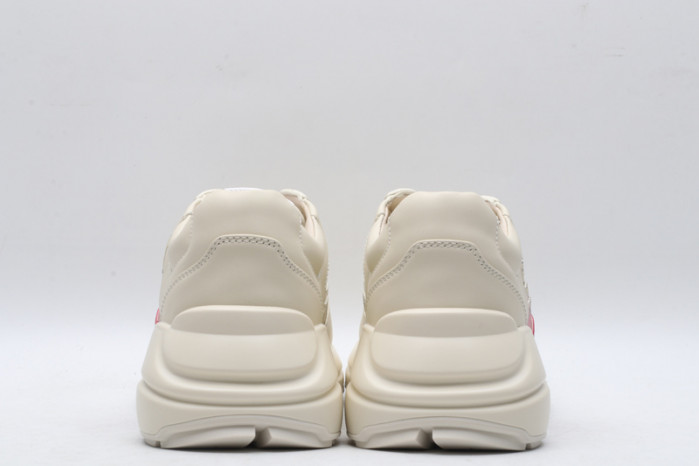 G*u*i* trainer sneaker 90