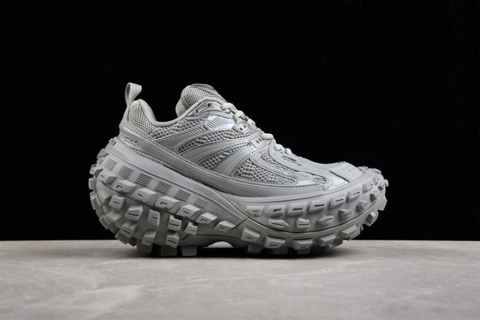 Ba*len*cia*ga defender rubber platform sneakers w2ra61200