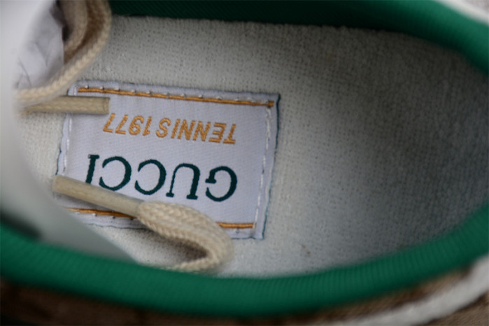 G*u*i* trainer sneaker 115