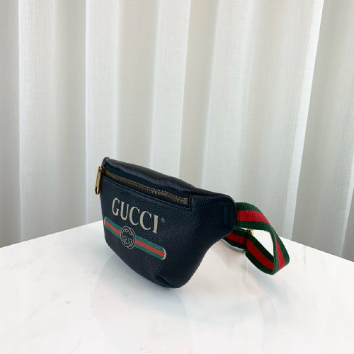 G*u*i* waist bag 22cm g33