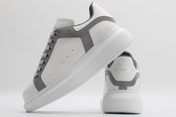 ALEX MCQU SNEAKER