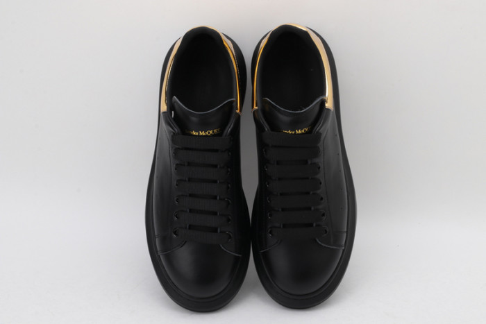 ALEX MCQU SNEAKER