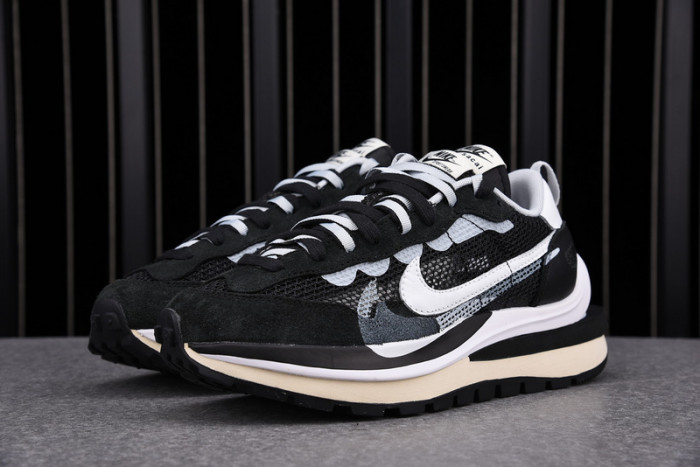 SACAI X NIKE PEGASUA VAPORFLY BLACK WHITE CI9928 001