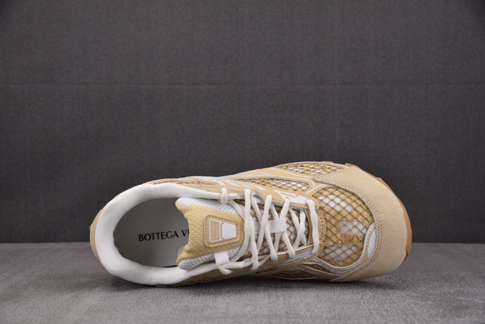 BV sneaker