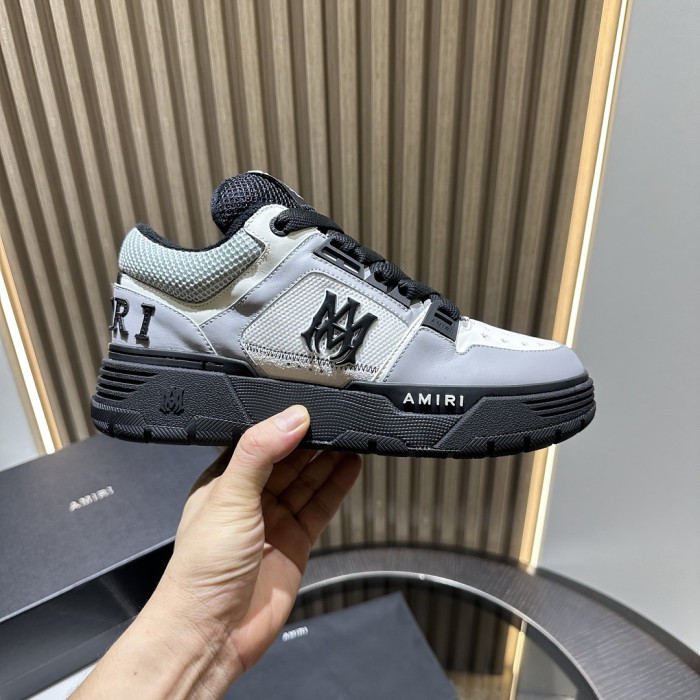 AM1R1 SNEAKER