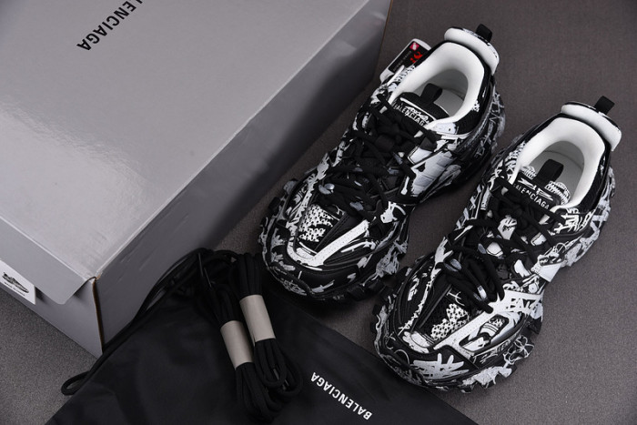 BALEN&GA SNEAKER