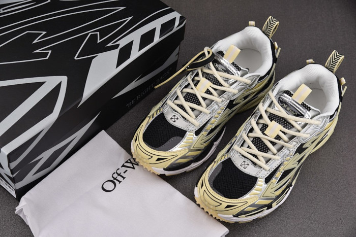 OFW SNEAKER
