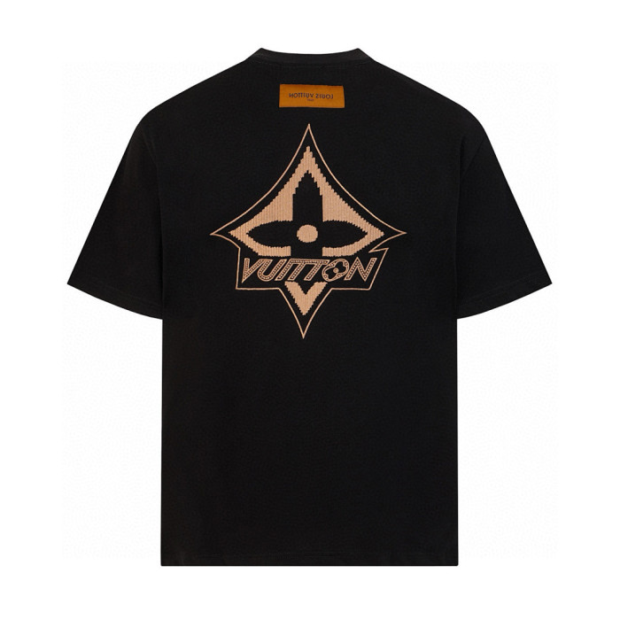 L0VT clothing
