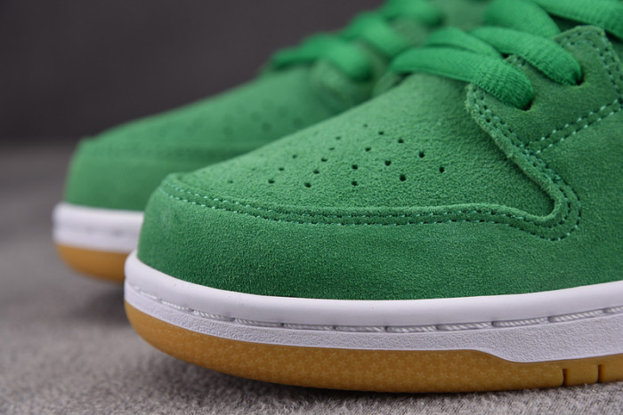 nike sb dunk low pro st. patR1ck