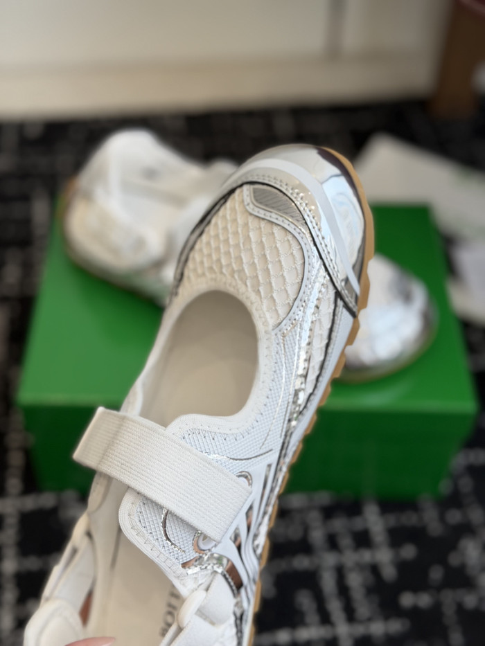 BV sandal