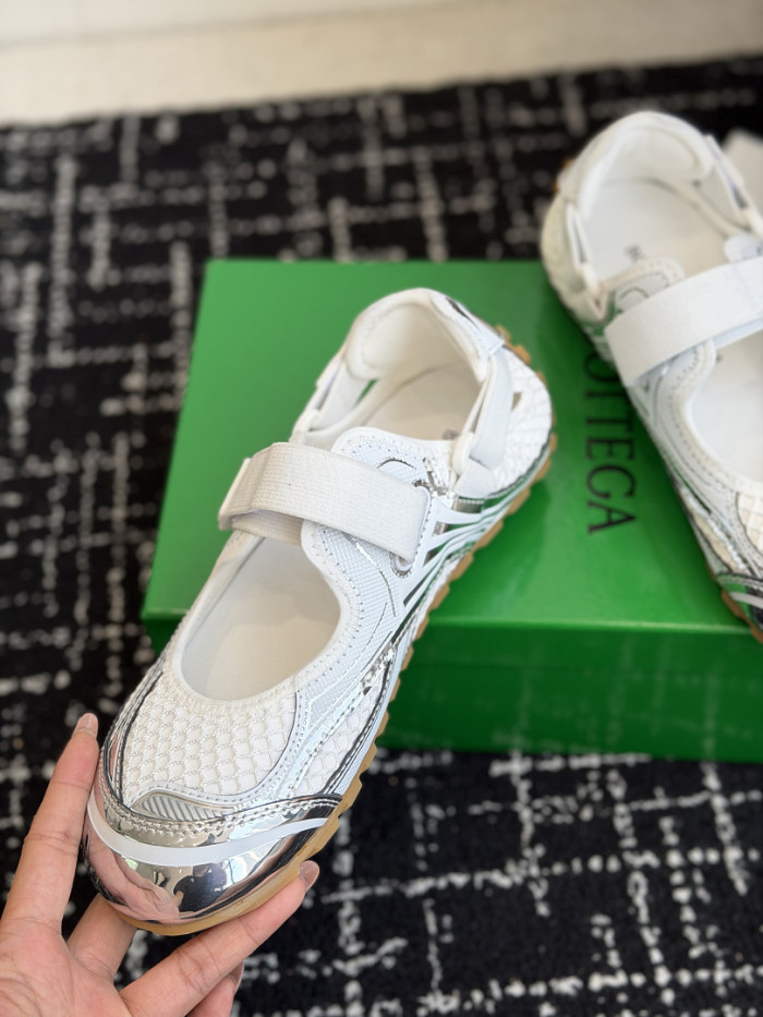 BV sandal