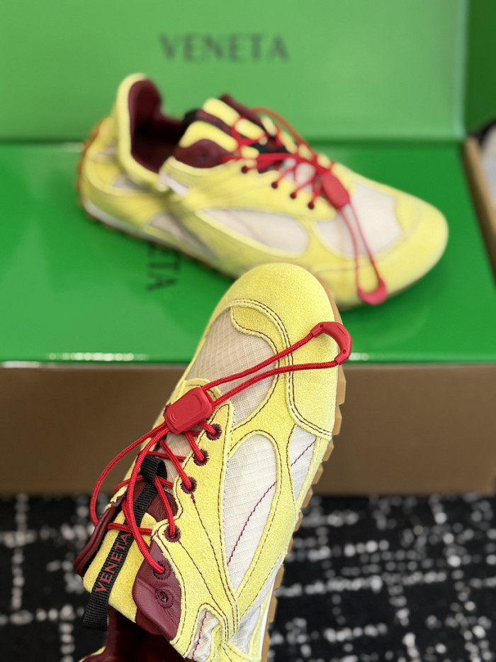 BV sneaker