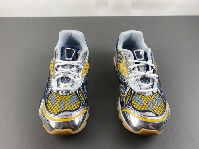BV sneaker