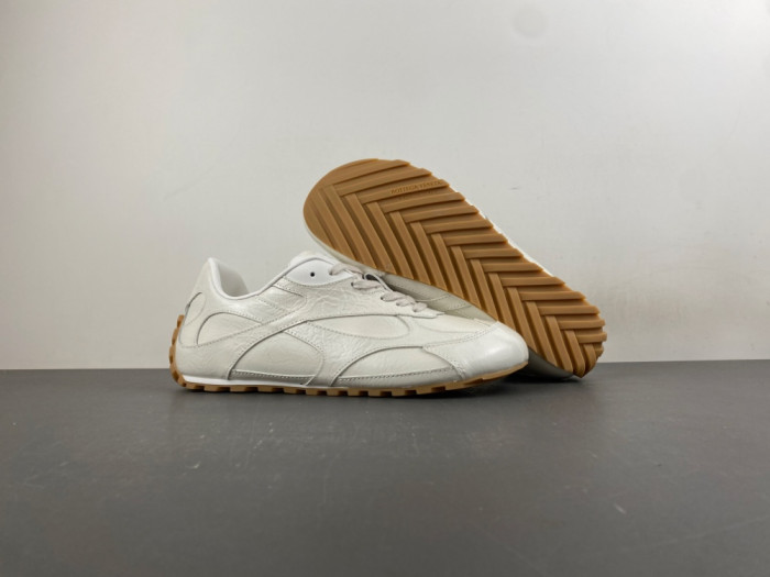 BV sneaker
