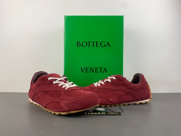 BV sneaker