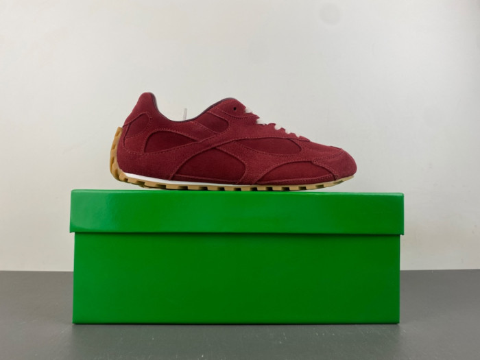 BV sneaker