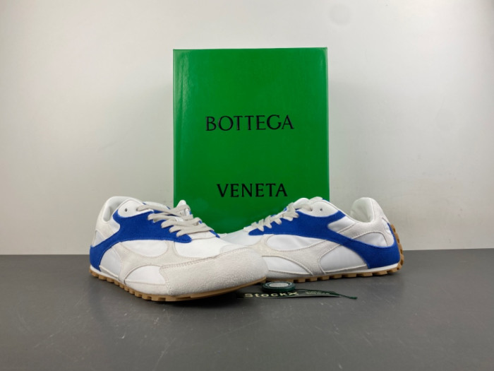 BV sneaker