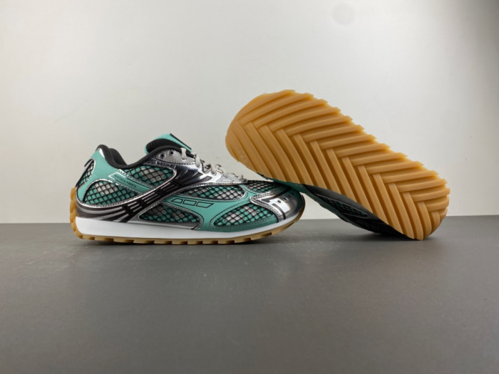 BV sneaker