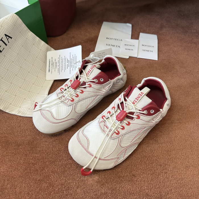 BV sneaker