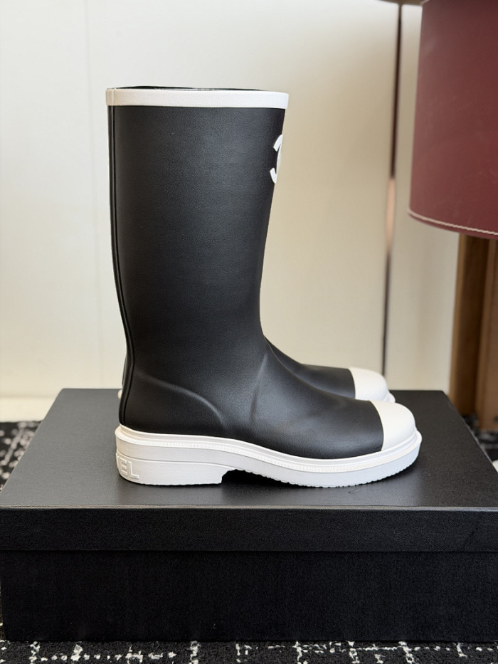 CN BOOTS