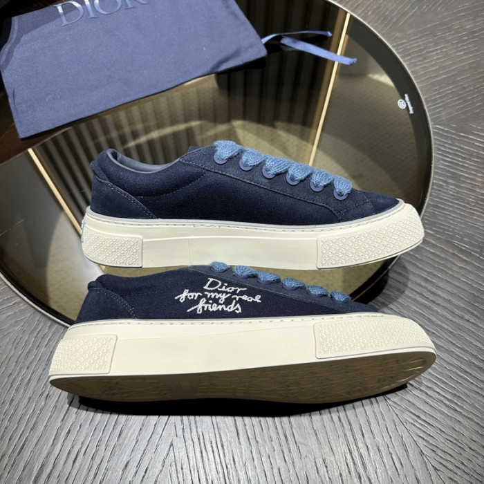 D10R SNEAKER