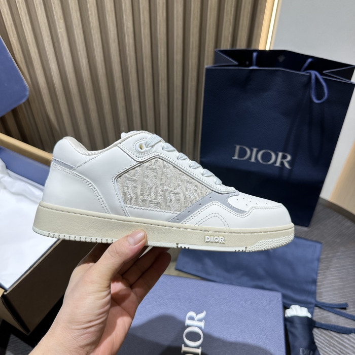 D10R B27 LOW SNEAKER