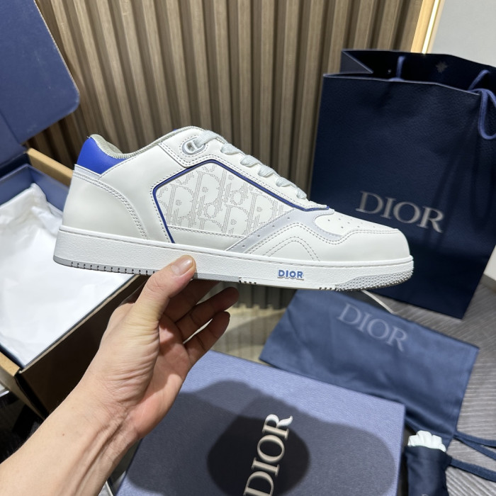 D10R B27 LOW SNEAKER
