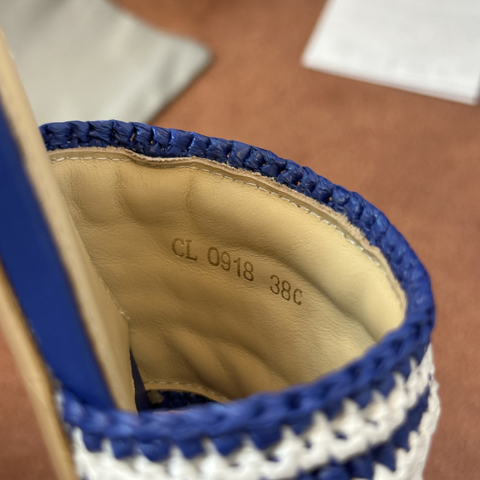 d10r sandal