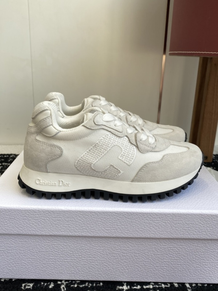 D10R SNEAKER