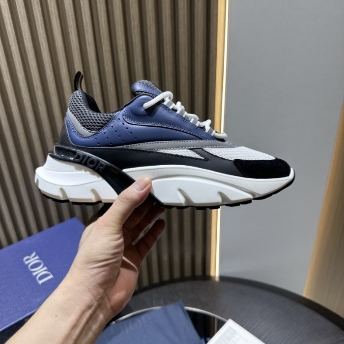 D10R SNEAKER