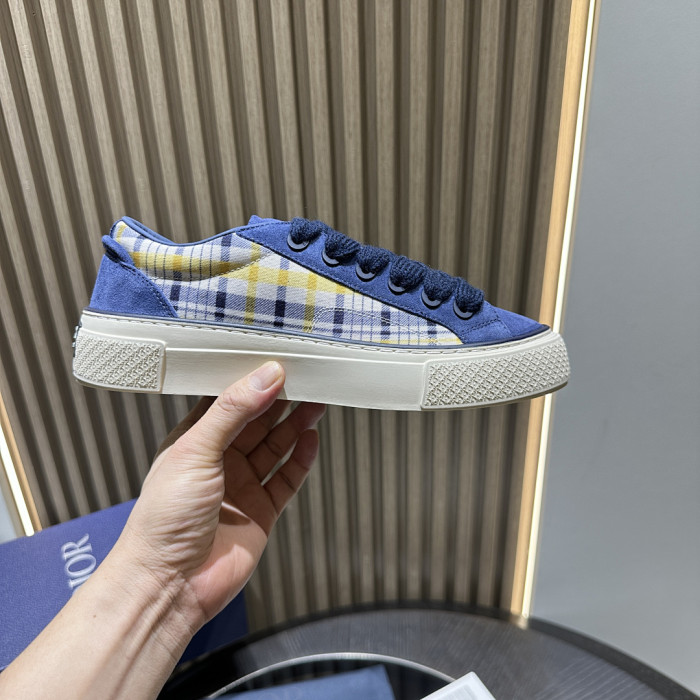 D10R SNEAKER