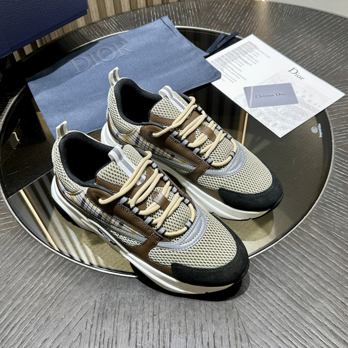 D10R SNEAKER