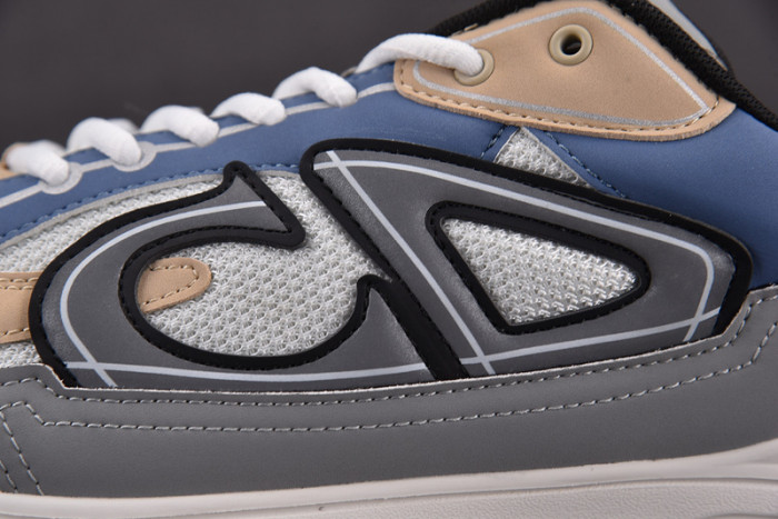 D10R SNEAKER