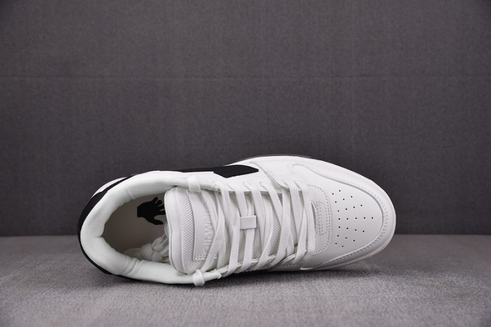 OFW SNEAKER