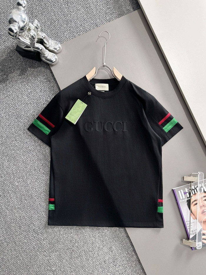 GU1 CLOTHING