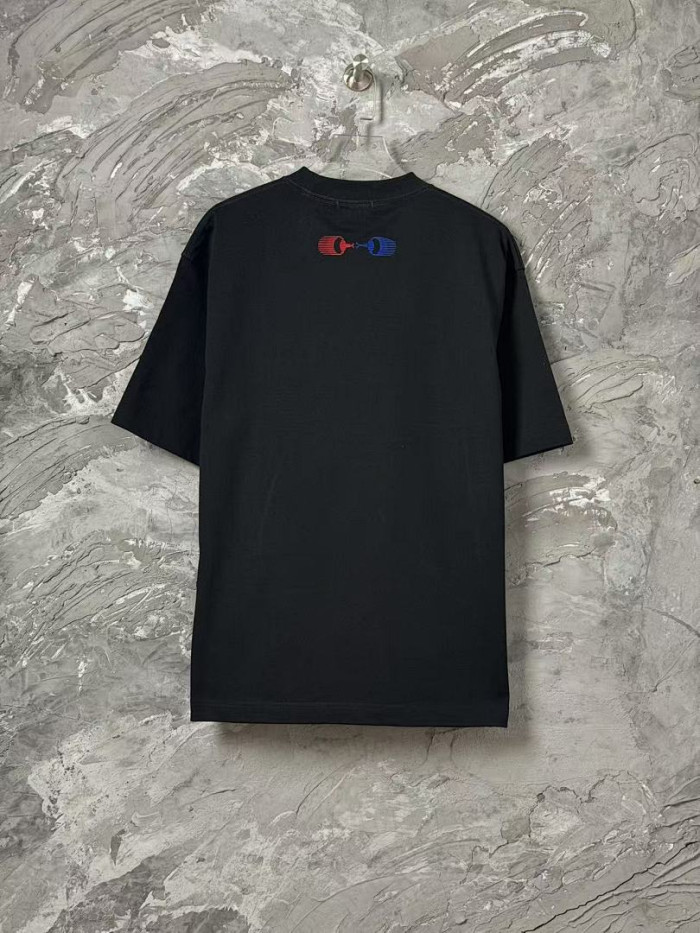GU1 CLOTHING