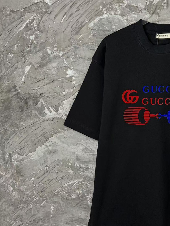 GU1 CLOTHING