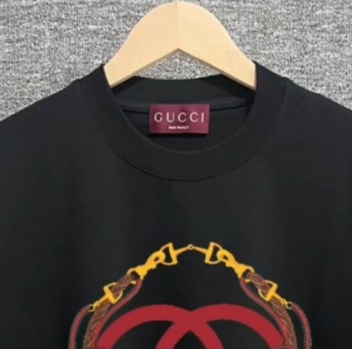 GU1 CLOTHING