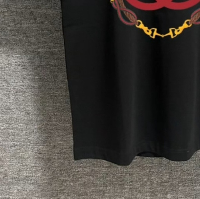 GU1 CLOTHING