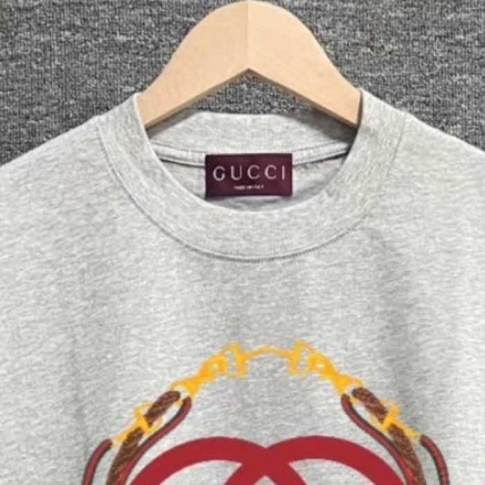 GU1 CLOTHING